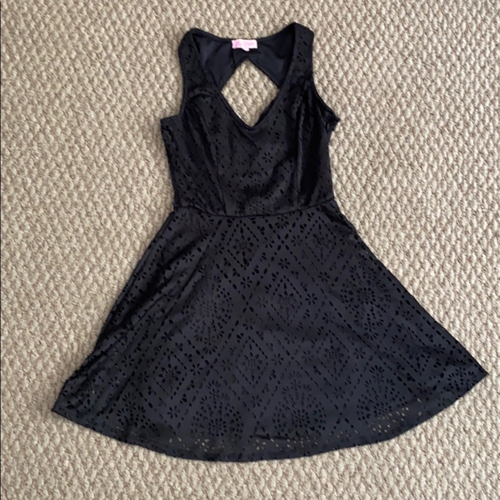 black dress